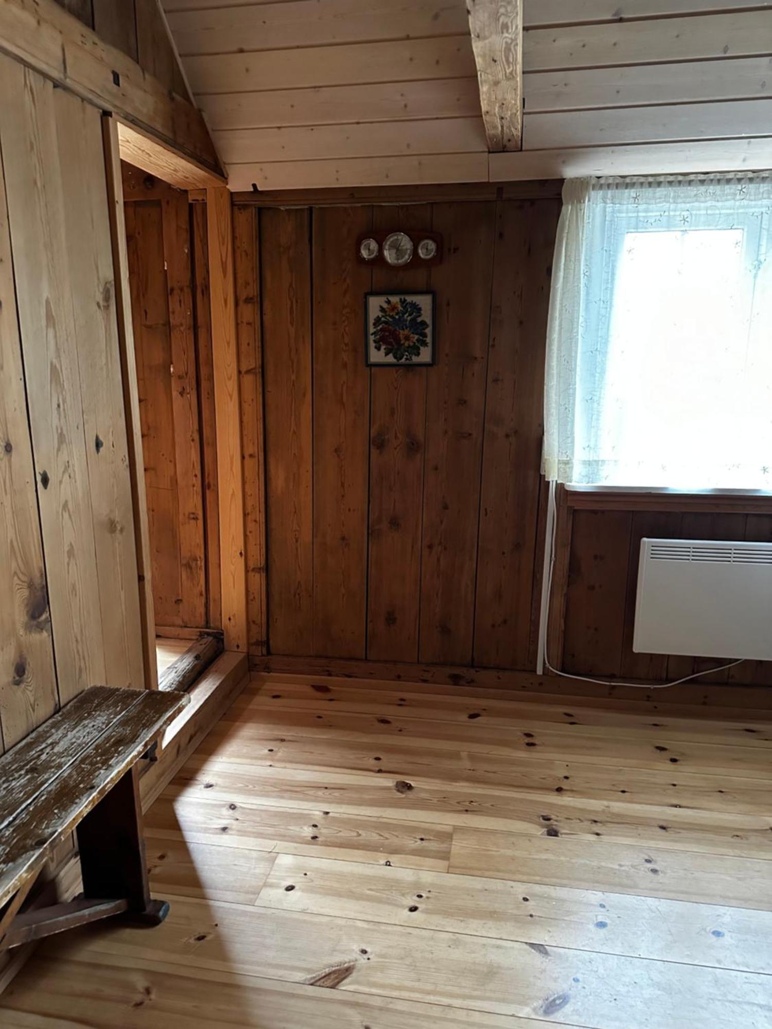 Charming Old Style Shanty Hvalba 外观 照片